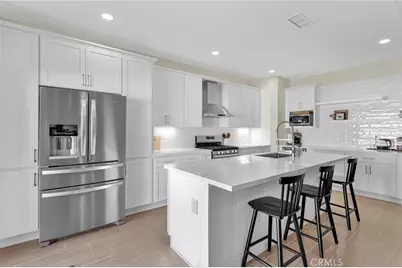 14541 Nelson Avenue, Victorville, CA 92394 - Photo 22