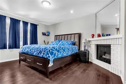 9903 Karmont, South Gate, CA 90280 - Photo 10