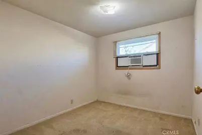605 Juniper Avenue, Fullerton, CA 92833 - Photo 10