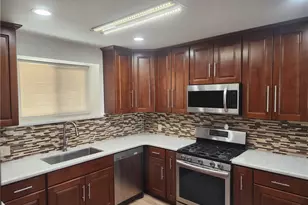 7425 Joshua View Dr, Yucca Valley, CA 92284 - Photo 2