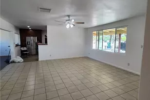 7425 Joshua View Dr, Yucca Valley, CA 92284 - Photo 2