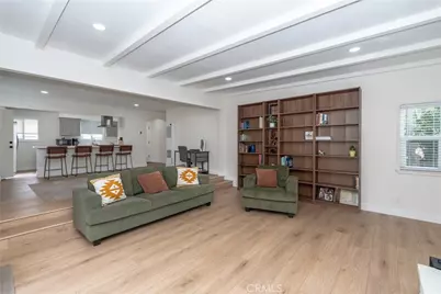 6301 Indiana Avenue, Long Beach, CA 90805 - Photo 6