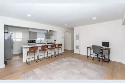 6301 Indiana Avenue, Long Beach, CA 90805 - Photo 4