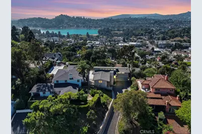 2377 Silver Ridge Avenue, Los Angeles, CA 90039 - Photo 2