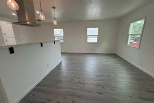 2539 E 219th, Carson, CA 90810 - Photo 6