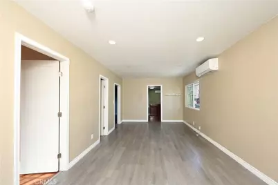 6249 Hollenbeck, Huntington Park, CA 90255 - Photo 6
