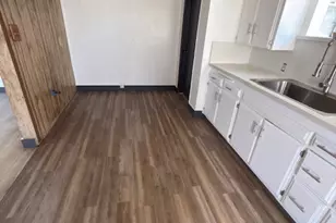 9067 Cedar, Bellflower, CA 90706 - Photo 6