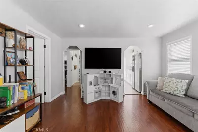 16407 Santa Ana Avenue, Bellflower, CA 90706 - Photo 8