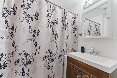 16407 Santa Ana Avenue, Bellflower, CA 90706 - Photo 14