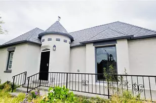 2187 E Villa, Pasadena, CA 91107 - Photo 1