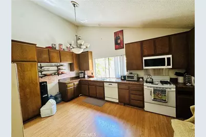 1020 Catlin, Simi Valley, CA 93065 - Photo 8
