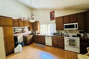 1020 Catlin, Simi Valley, CA 93065 - Photo 8