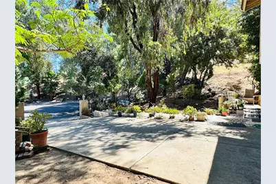 1020 Catlin, Simi Valley, CA 93065 - Photo 2