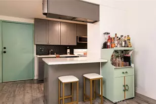 225 W 6th, Long Beach, CA 90802 - Photo 8