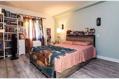 225 W 6th #405, Long Beach, CA 90802 - Photo 16