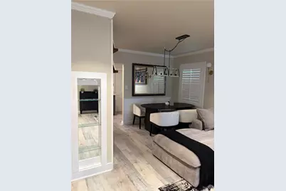 11306 Rosecrans, Norwalk, CA 90650 - Photo 2