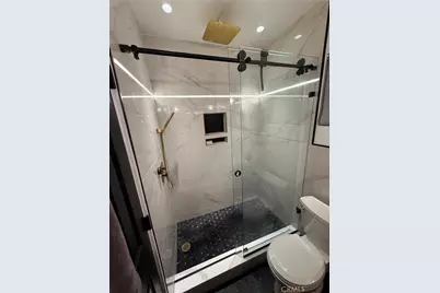 11306 Rosecrans, Norwalk, CA 90650 - Photo 8