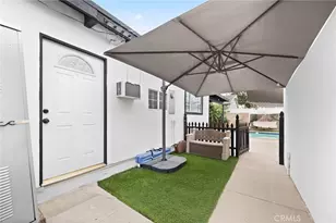11213 Haskell Ave, Granada Hills, CA 91344 - Photo 34