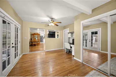 11213 Haskell Avenue, Granada Hills, CA 91344 - Photo 6