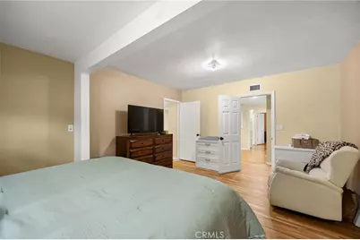 11213 Haskell Avenue, Granada Hills, CA 91344 - Photo 20