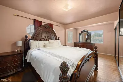 11213 Haskell Avenue, Granada Hills, CA 91344 - Photo 24