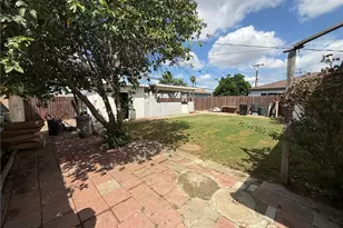11229 Alclad, Whittier, CA 90605 - Photo 12