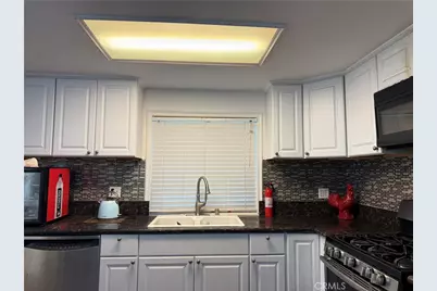 2178 Electra Avenue, Simi Valley, CA 93065 - Photo 2