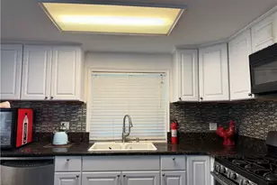 2178 Electra Ave, Simi Valley, CA 93065 - Photo 2