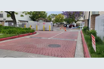 11150 Glenoaks Boulevard #223, Pacoima, CA 91331 - Photo 2