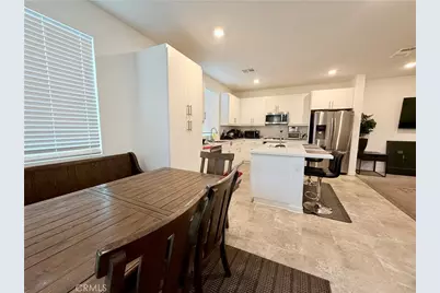 16584 Poppy Seed Ln, Fontana, CA 92336 - Photo 8