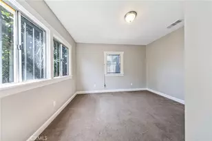 2718 W 15th, Los Angeles, CA 90006 - Photo 28