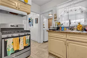 4915 2nd, Los Angeles, CA 90043 - Photo 28