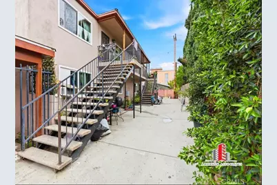 12218 224th, Hawaiian Gardens, CA 90716 - Photo 2