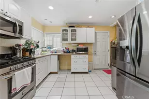 10611 Bowman, South Gate, CA 90280 - Photo 4