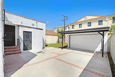 7422 Brighton, Los Angeles, CA 90047 - Photo 22