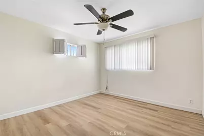 7422 Brighton, Los Angeles, CA 90047 - Photo 16