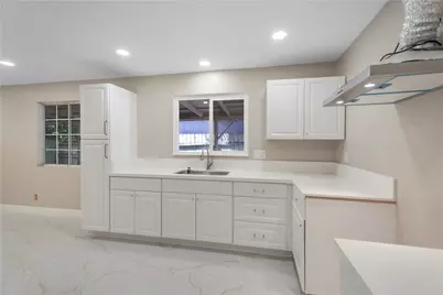 727 E 11th, Pomona, CA 91766 - Photo 22