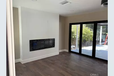 2715 Petaluma, Long Beach, CA 90815 - Photo 2