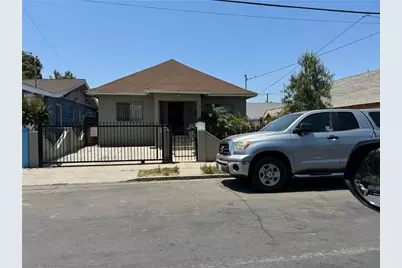 416 E 31st Street, Los Angeles, CA 90011 - Photo 1