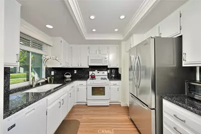 8933 Amador Circle #1316E, Huntington Beach, CA 92646 - Photo 4