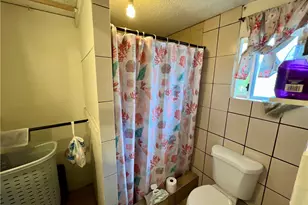 5852 S Olive St, Los Angeles, CA 90003 - Photo 12