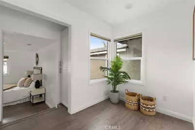 15809 Kingsbury Street, Granada Hills, CA 91344 - Photo 8