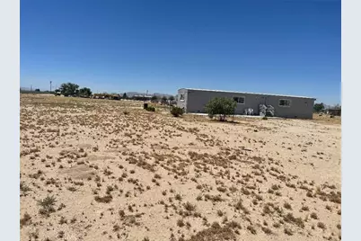 10794 Palomar, Lucerne Valley, CA 92356 - Photo 12