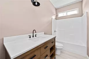15688 Kingswood, Victorville, CA 92392 - Photo 22