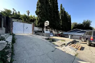 4422 Topaz St, Los Angeles, CA 90032 - Photo 10