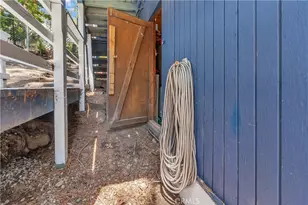 26396 State Hwy 189, Twin Peaks, CA 92391 - Photo 32