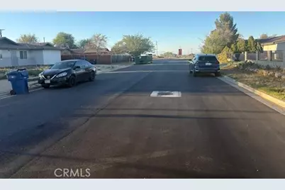 21207 Kenniston, California City, CA 93505 - Photo 2