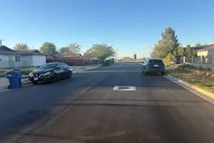 21207 Kenniston, California City, CA 93505 - Photo 2