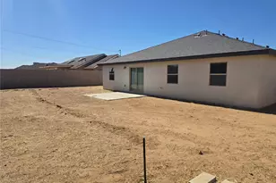 8625 Bay, California City, CA 93505 - Photo 8