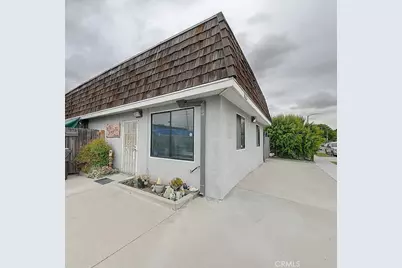 2715 E 56th Street, Long Beach, CA 90805 - Photo 1